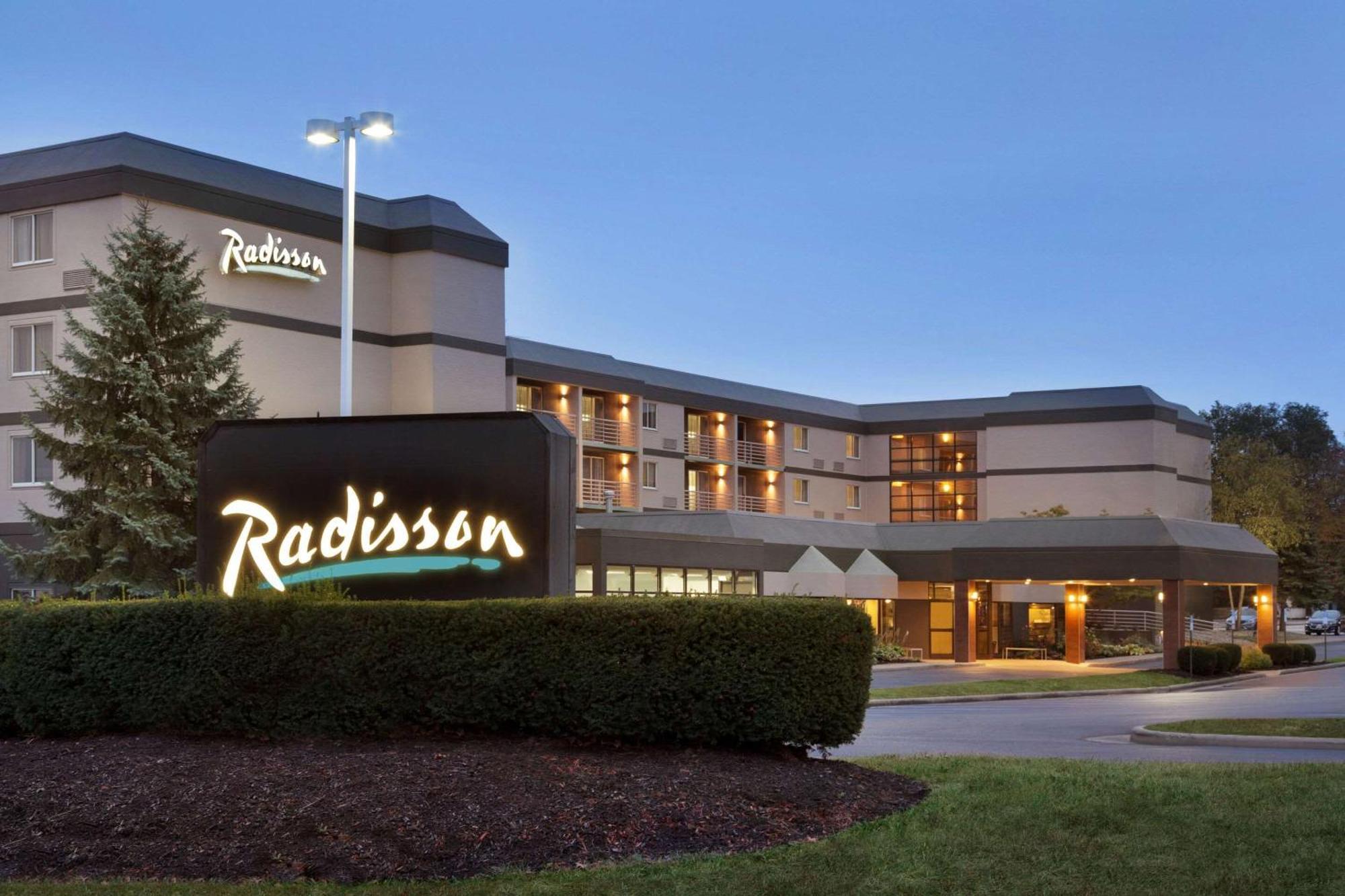 Radisson Akron-Fairlawn Copley Montrose エクステリア 写真